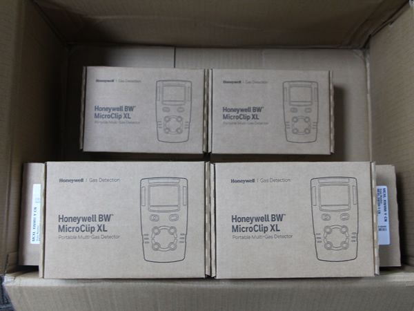 BW MCXL-XWHM-Y-CN and MC2-FPCB1