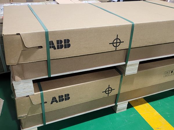 ABB ACS880-104-0640A-3+E205+V112 3AXD50000969272-D drive